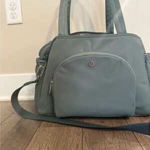 Lululemon New Parent Tote with Crossbody